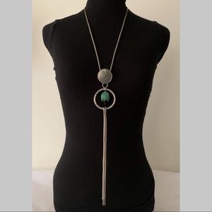 Beautiful Lariat Style Necklace